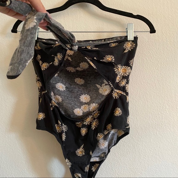 SUNFLOWER MOTEL BODYSUIT - Picture 4 of 5